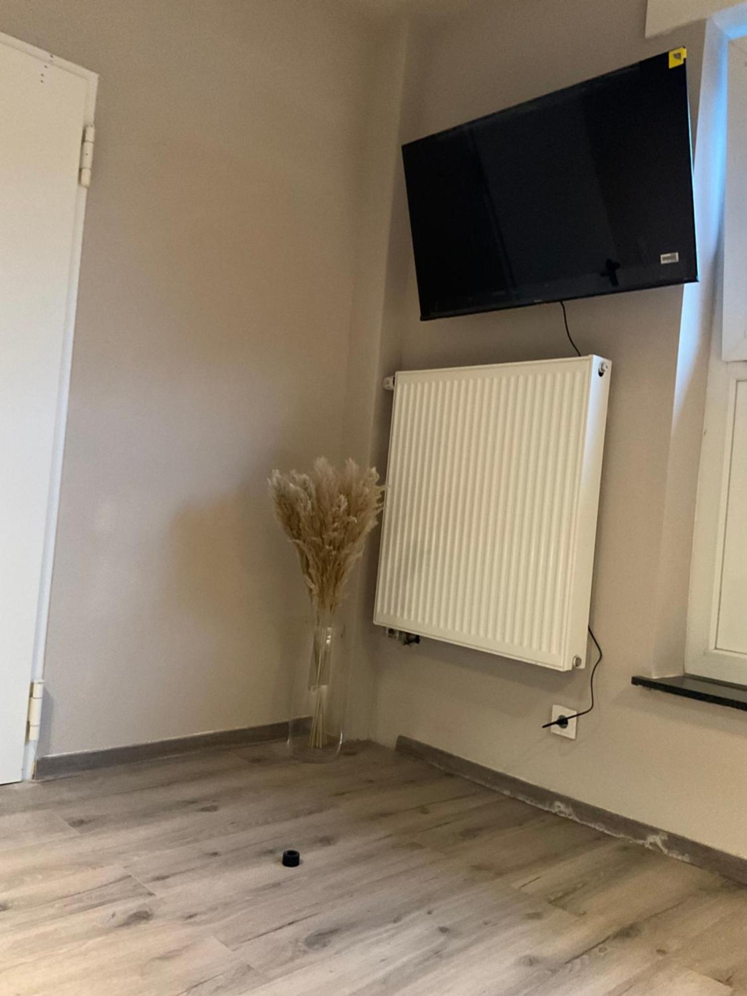 Modernes Studio Am Dreilaendereck Alsdorf Extérieur photo
